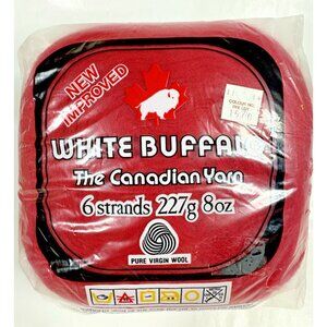 White Buffalo Pure Virgin Wool Canadian Red Yarn 1 Cake NOS 6 Strands 227g 8 oz